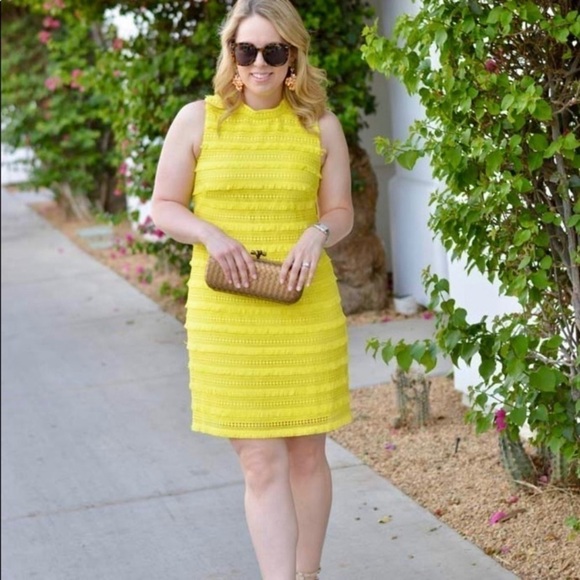 EUC J. Crew Fringe crochet dress size 4 woman’s small yellow - Picture 4 of 5